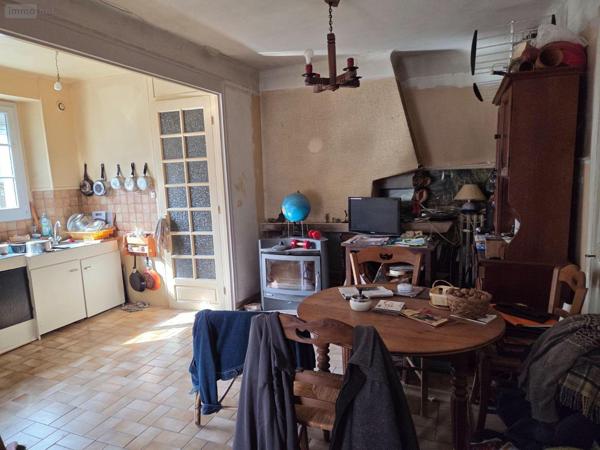 Maison de ville à vendre à Mayenne en Mayenne (53100), ref : 53075/FC62   
NOTRE DAME