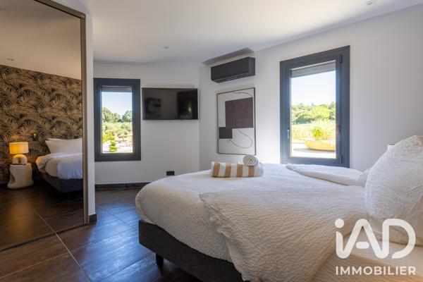Maison à vendre 7 pièces 400 m² Mondragon