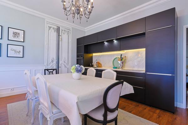 Hyères (83400) Appartement T3 d'exception avec piscine, tennis, vue mer