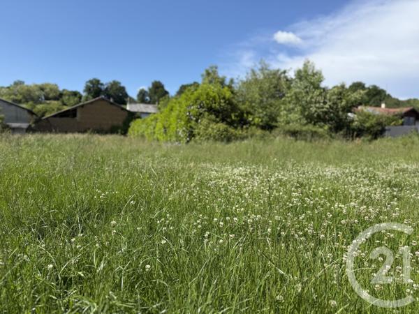 Terrain à vendre  484 m2 BOURG ST CHRISTOPHE - 01