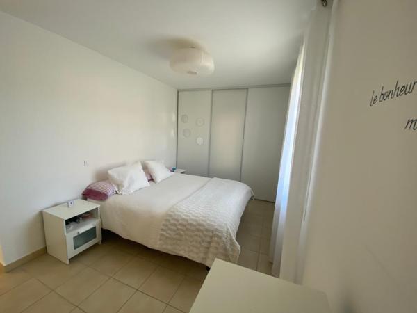 Maison T4 avec terrasse et garage. - Manosque - Réf. 474