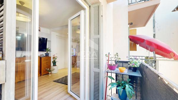 NICE - NORD / CESSOLE : JOLI 3 PIÈCES TRAVERSANT AVEC BALCONS
