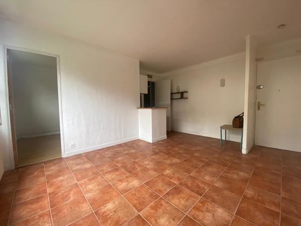 2 pièces, 31.39m², loué non meublé