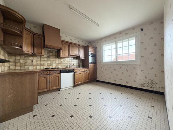 Grande Maison avec 1300 M2