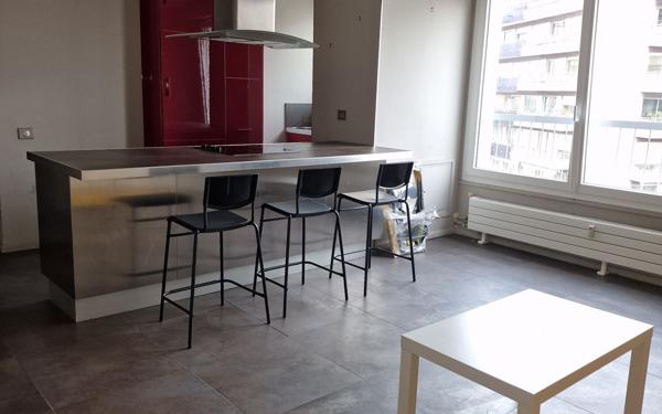 Appartement à vendre    2 pièces • 48 m2 Paris 14