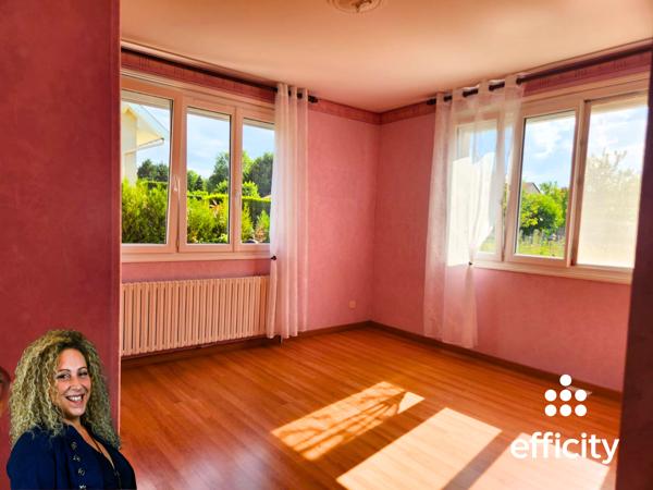 Maison
         6 pièces
        - 142 m² Exclusivité 245 000 € *