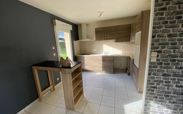 Maison à louer    4 pièces •  Coulimer