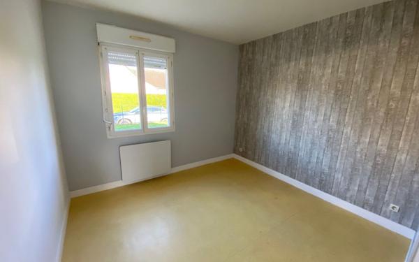 Maison à louer    4 pièces •  Coulimer