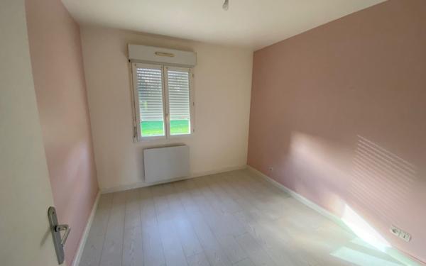 Maison à louer    4 pièces •  Coulimer