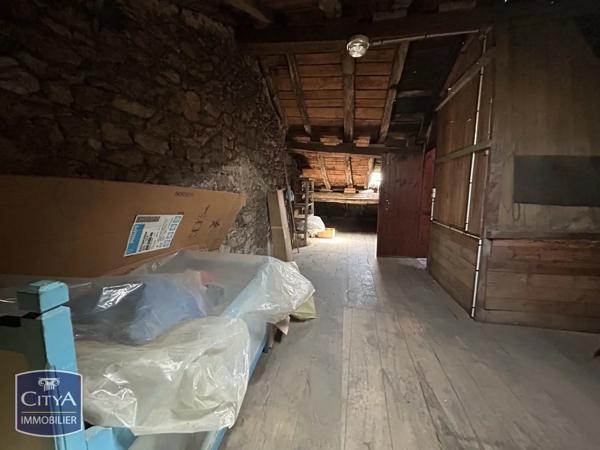 Maison à vendre 4 pièces 102m² Bellac (87300)