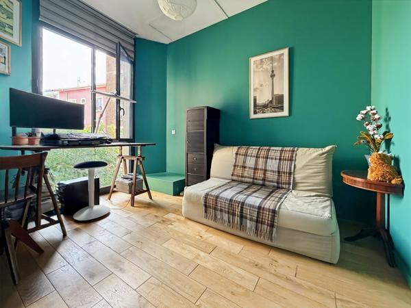 Appartement Montreuil 3 pièce(s) 65,63 m2 avec grenier au dessus et  cave