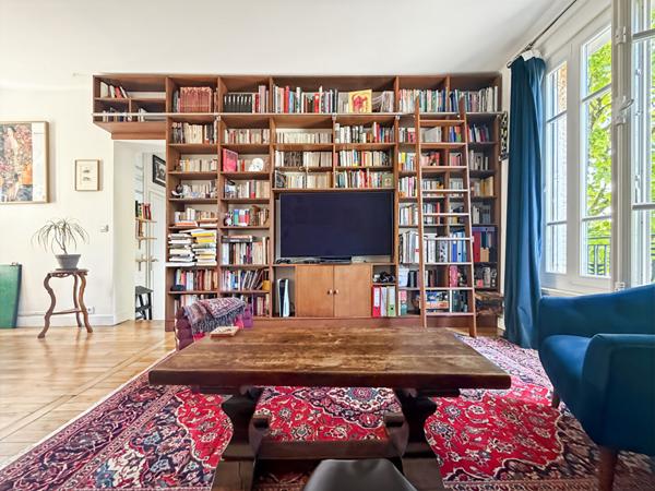 Appartement Montreuil 3 pièce(s) 65,63 m2 avec grenier au dessus et  cave