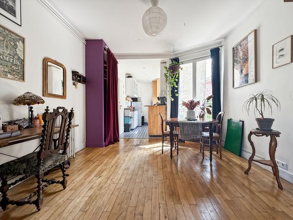 Appartement Montreuil 3 pièce(s) 65,63 m2 avec grenier au dessus et  cave