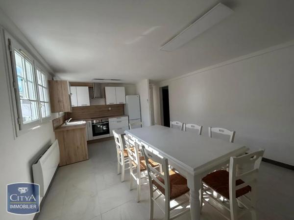 Appartement à louer 4 pièces 70.17m² Royan (17200)
