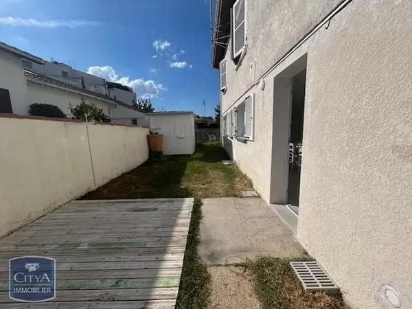 Appartement à louer 4 pièces 70.17m² Royan (17200)