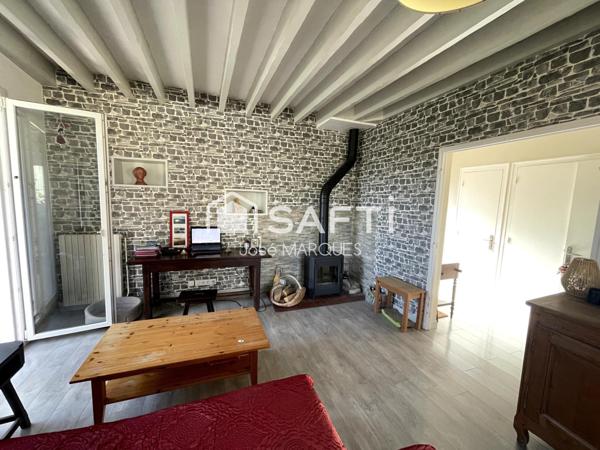 Maison en pierre étage 5P 122m² vie de plain-pied