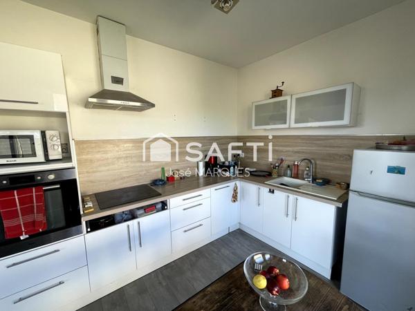 Maison en pierre étage 5P 122m² vie de plain-pied