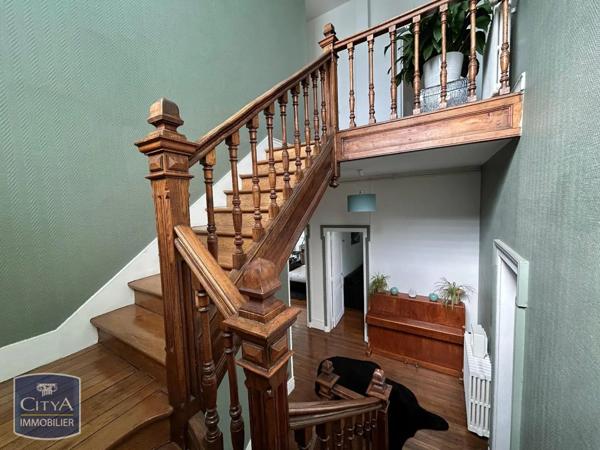 Demeure à vendre 10 pièces 260m²