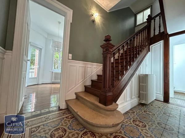 Demeure à vendre 10 pièces 260m²