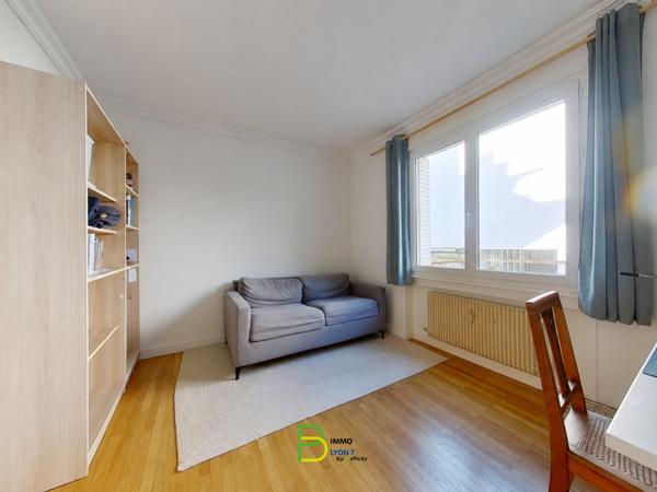 Appartement
         3 pièces
        - 71 m² Exclusivité 324 500 € *