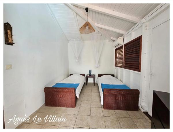 Maison proche du centre de Deshaies