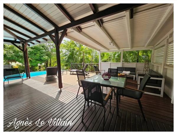 Maison proche du centre de Deshaies