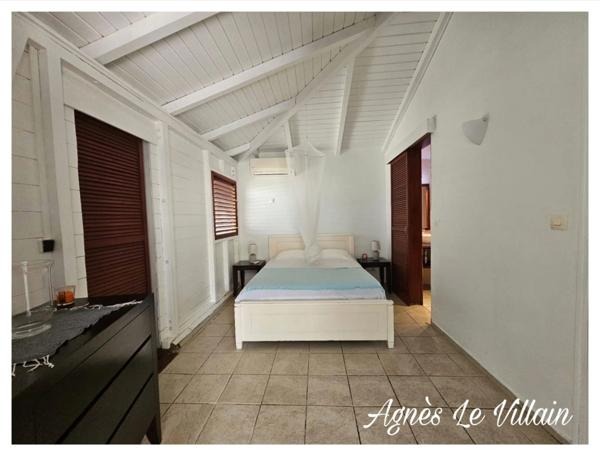 Maison proche du centre de Deshaies