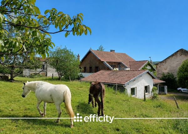 Maison
         9 pièces
        - 185 m² 256 000 € *