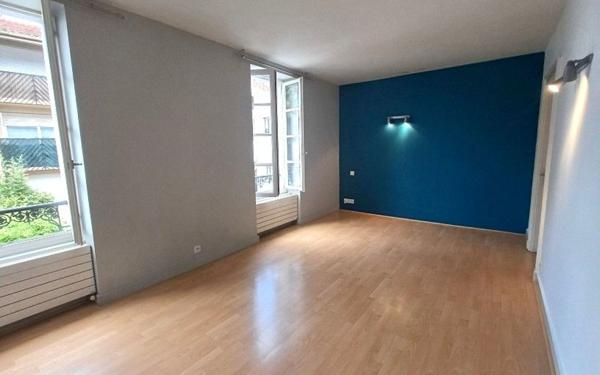 Maison à louer    5 pièces •  Mont-de-Marsan