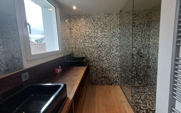 Maison à louer    5 pièces •  Mont-de-Marsan