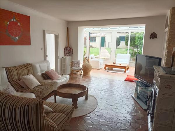 Immobilier Maule (78580) – Maison de ville 252m2 – 800 000 €