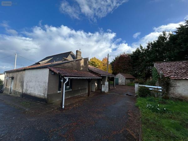 Fermette à vendre à Mauges-sur-Loire dans le Maine-et-Loire (49620), ref : 12516/1248