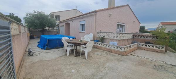 PERPIGNAN, MAISON T4, PLAIN PIED, 3 FACES AVEC JARDIN PISCINABLE