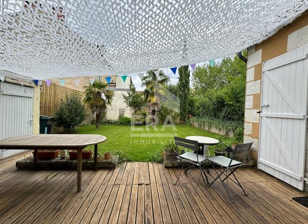 A vendre dans le centre ville de Périgueux, jolie MAISON DE VILLE DE TYPE 4 AVEC JARDIN