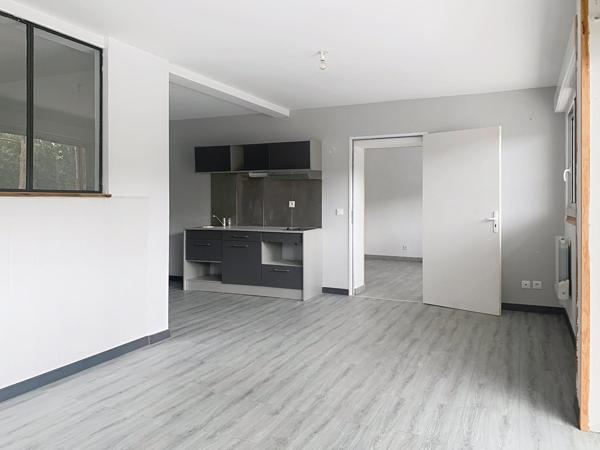 Maison avec piscine + appartement, proche du lac,