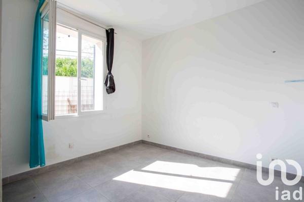 Maison à vendre 4 pièces 82 m² Villeneuve-lès-Avignon