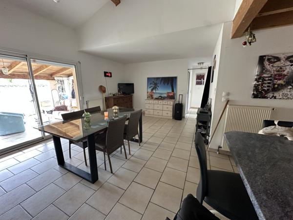 Maison 6 pièce(s) 4 chambre(s) 115 m²