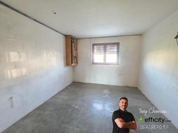 Maison
         3 pièces
        - 67 m² 67 000 € *