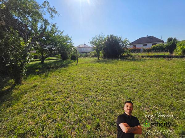 Maison
         3 pièces
        - 67 m² 67 000 € *