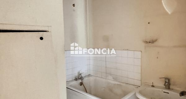À vendre Studio 26 m² - Firminy 42700