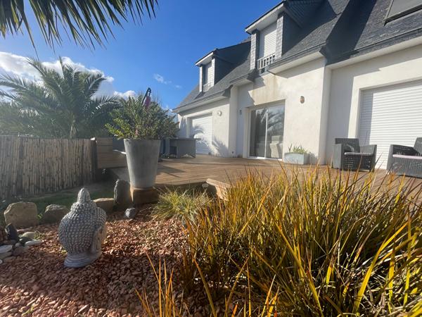 Charmante Maison Ploemel 6 pièce(s) 120 m2 Proche du Golf , Ploemel