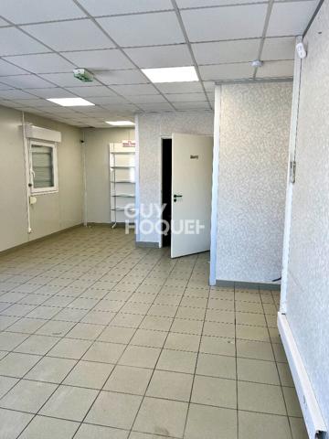 À Vendre - Local Commercial à La Boisse