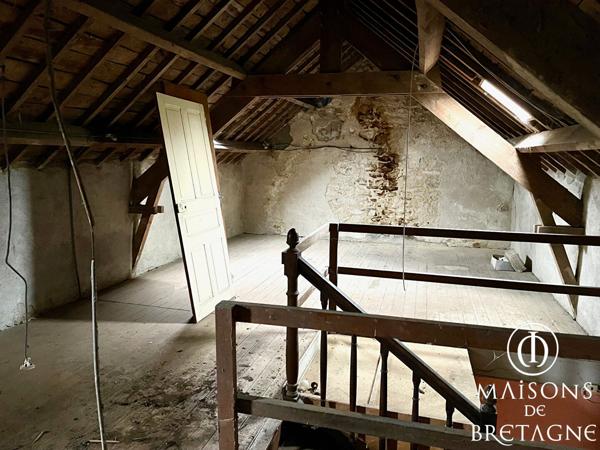 29380 LE TREVOUX Maison des années 20 à rénover