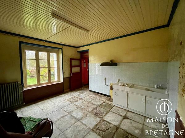 29380 LE TREVOUX Maison des années 20 à rénover