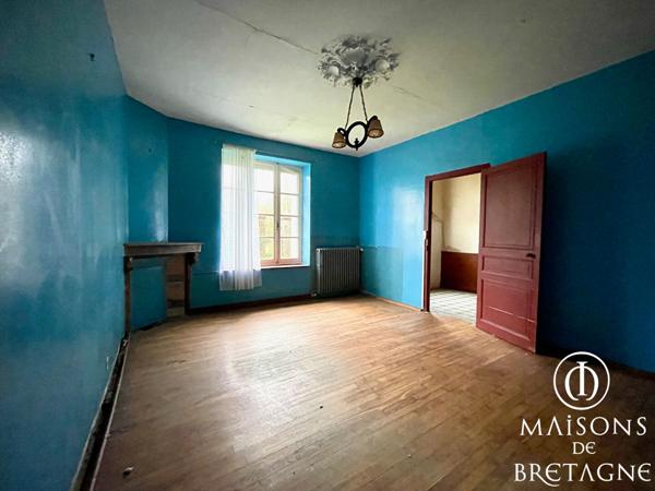 29380 LE TREVOUX Maison des années 20 à rénover