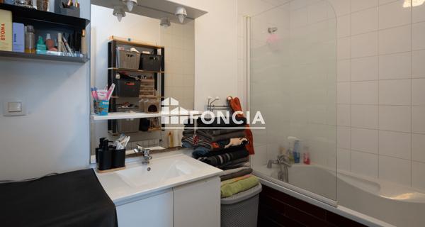 À vendre Appartement 4 pièces 74.59 m² - Bourg-de-péage 26300