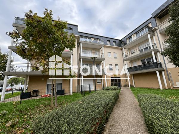 Location Appartement 3 pièces 76.9 m² - 1 PLACE KARINE RUBY Evreux 27000