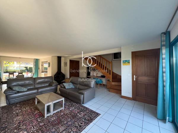 SARZEAU Maison 6 pièces 180 m²