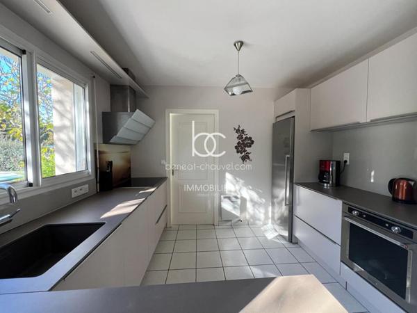 SARZEAU Maison 6 pièces 180 m²