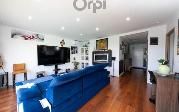 Maison à vendre    3 pièces • 86 m2 Saint-Estève